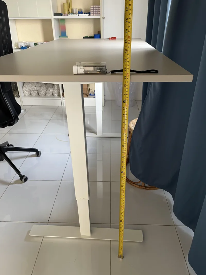 The drop-test setup