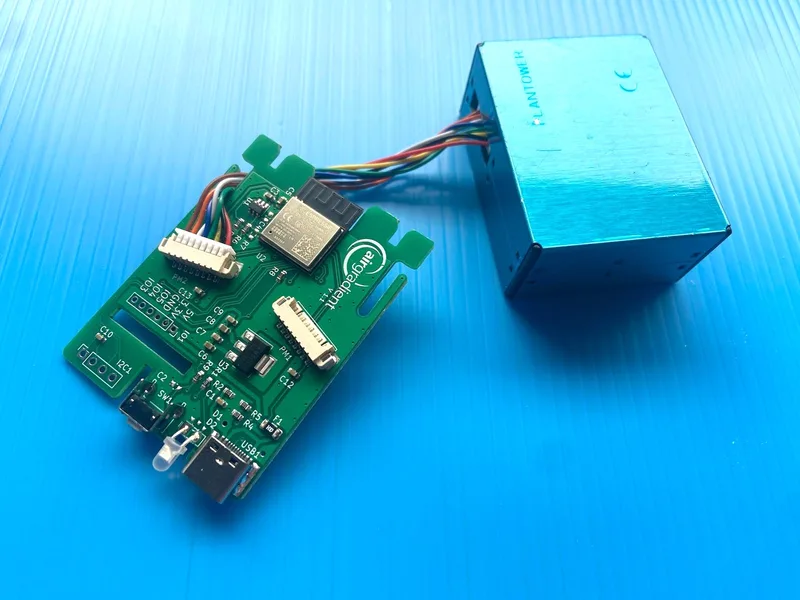 Connecting the pm sensor to the PCB